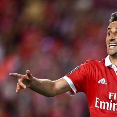 Jonas comemora gol do Benfica sobre o Belenenses pelo Campeonato Português no Estádio da Luz