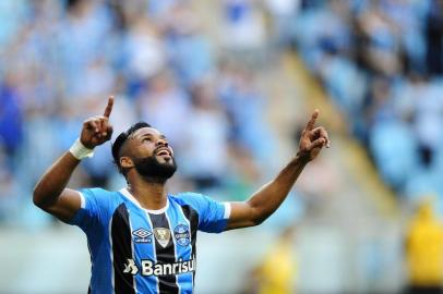  

PORTO ALEGRE, RS, BRASIL, 02.09.2017.
Grêmio encara o Sport na Arena. Com time titular, Renato Portaluppi tenta fazer o Grêmio se aproximar do líder Corinthians no Brasileirão, em jogo na Arena. 
(Foto: Carlos Macedo/Agência RBS)