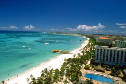  

Turismo em Aruba, no Caribe. Na foto, praia Palm Beach.