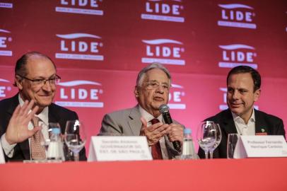  

SÃO PAULO, SP, BRASIL, 11-09-2017: Almoço-debate do LIDE - Grupo de Líderes Empresariais - contou com a presença de Geraldo Alckmin (Governador do Estado de São Paulo), João Doria Jr. (Prefeito da Cidade de São Paulo) e Fernando Henrique Cardoso (ex-Presidente da República), em evento realizado em hotel na cidade de São Paulo (FOTO FÉLIX ZUCCO/AGÊNCIA RBS, Editoria de Notícias). 
Indexador: Felix Zucco