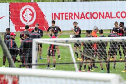  

PORTO ALEGRE, RS, BRASIL, 12-09-2017. Inter fez treino no CT Parque Gigante. (MATEUS BRUXEL/AGÊNCIA RBS)