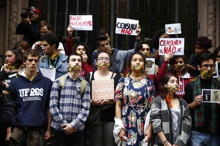  

PORTO ALEGRE, RS, BRASIL, 12-09-2017. Quase um mês depois de sua inauguração no Santander Cultural, mostra, prevista para ficar em cartaz até o 8 de outubro, teve no sábado (9) seu último dia de visitação. (ISADORA NEUMANN/AGÊNCIA RBS)