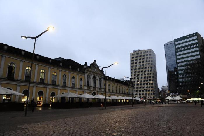  

Tempo segue fechado na manhã desta quarta-feira em Porto Alegre