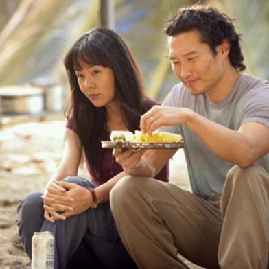 Jin-Soo Kwon, interpretado pelo ator Daniel Dae Kim e  Sun-Hwa Kwon interpretada pela atriz Yunjin Kim., formam um casal na série de televisão Lost

PÁGINA: 05
 Fonte: Reprodução