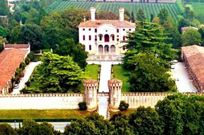  

Castelo Di Roncade, em Treviso, onde será realizado o X Encontro Internacional da Família Andreazza, no próximo dia 17 de setembro.