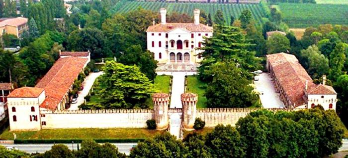  

Castelo Di Roncade, em Treviso, onde será realizado o X Encontro Internacional da Família Andreazza, no próximo dia 17 de setembro.