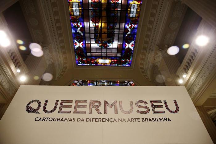  

PORTO ALEGRE, RS, BRASIL, 15/08/2017: Abertura da exposição Queermuseu ¿ Cartografias da Diferença na Arte Brasileira, no Santander Cultural. (Foto: Carlos Macedo / Agência RBS)