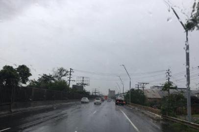 Chuva em Porto Alegre.