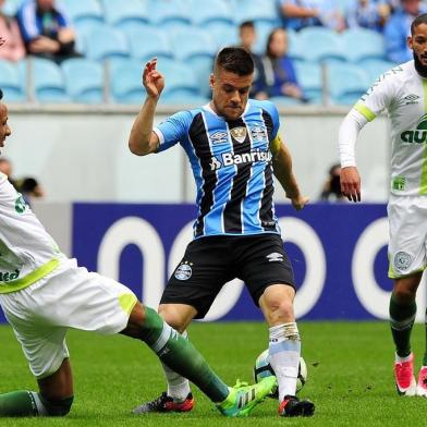  

PORTO ALEGRE, RS, BRASIL, 17.09.2017. Grêmio enfrenta a Chapecoense na Arena, em Porto Alegre, em partida válida pela 24ª rodada do Campeonato Brasileiro Série A.
Foto: Mateus Bruxel/Agência RBS