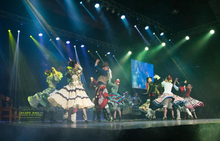 Fabiane Marchesini / Apresentação do Bailado Gaúcho na 12ª edição