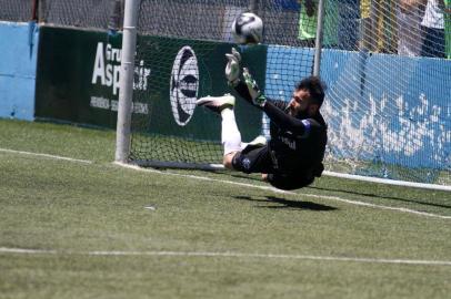 fábio, goleiro do são josé