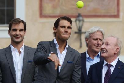 (L to R) Swiss tennis player Roger Federer, Spanish tennis player Rafael Nadal, Swedish former tennis player Bjorn Borg and former tennis player of Australia Rod Laver pose on the stage ahead of the tennis Laver Cup on September 20, 2017 in Prague, Czech Republic.
European players compete against players from the rest of the World during the Laver Cup tournament that runs from from September 22-24. / AFP PHOTO / Michal Cizek