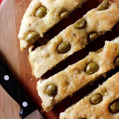 Focaccia de azeitonas