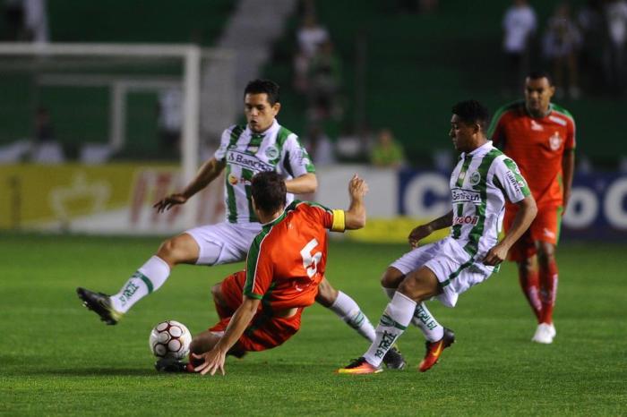  

CAXIAS DO SUL, RS, BRASIL, 22/09/2017. Juventude x Boa Esporte, jogo válido pela 25ª rodada da Série B do Campeonato Brasileiro e realizado no estádio Alfredo Jaconi. (Porthus Junior/Agência RBS)