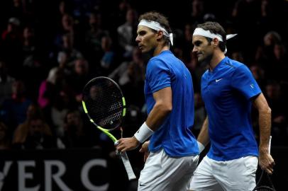  

Switzerland's Roger Federer (R) and Spain's Rafael Nadal of Team Europe are seen during their double tennis match against Team World's  Sam Querrey and Jack Sock during the second day of the Laver Cup on September 23, 2017 in O2 Arena, in Prague.  / AFP PHOTO / Michal Cizek

Editoria: SPO
Local: Prague
Indexador: MICHAL CIZEK
Secao: tennis
Fonte: AFP
Fotógrafo: STR