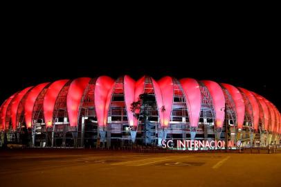 PORTO ALEGRE, RS, BRASIL, 17/08/17 - Estádio Beira-Rio iluminado.
(Foto: André Feltes / Especial)