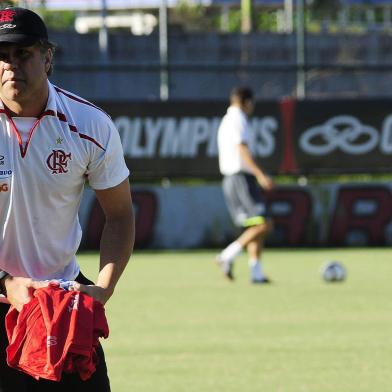  

Técnico do flamengo, Rogério Lourenço
Indexador: MARINO AZEVEDO