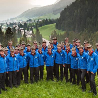 Gruppo Girotondo, de Caxias do Sul, recebe a visita dos coros Sorgenti del Piave e Santa Cecilia, da Província de Belluno na Itália e convida comunidade e grupos italianos para confraternizar.