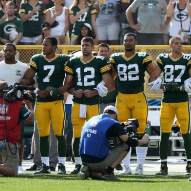 green bay packers, aaron rodgers