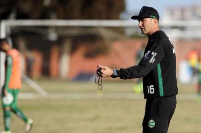  FARROUPILHA, RS, BRASIL, 22.08/2017 - Gilmar Dal Pozzo, técnico do Juventude. (Marcelo Casagrande/Agência RBS)