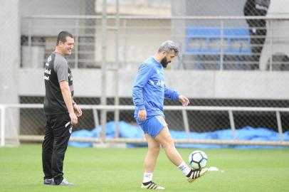  

PORTO ALEGRE, RS, BRASIL, 28-09-2017. Grêmio faz treino no CT Luiz Carvalho. (RONALDO BERNARDI/AGÊNCIA RBS)