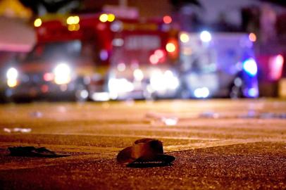 Reported Shooting At Mandalay Bay In Las Vegas

LAS VEGAS, NV - OCTOBER 02: A cowboy hat lays in the street after shots were fired near a country music festival on October 1, 2017 in Las Vegas, Nevada. A gunman has opened fire on a music festival in Las Vegas, leaving at least 20 people dead and more than 100 injured. Police have confirmed that one suspect has been shot. The investigation is ongoing.   David Becker/Getty Images/AFP

Editoria: ACE
Local: Las Vegas
Indexador: David Becker
Secao: Music
Fonte: GETTY IMAGES NORTH AMERICA
Fotógrafo: STR