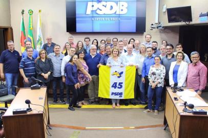 A vereadora e pré-candidata a deputada federal Paula Ioris foi reconduzida à presidência do PSDB de Caxia do Sul.