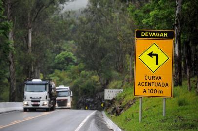  CAXIAS DO SUL, RS, BRASIL 06/10/2017Reunião da CIC na próxima segunda tratará sobre as condições do trecho da BR-116 entre Caxias do Sul e São Marcos. Foto do KM 134. (Felipe Nyland/Agência RBS)