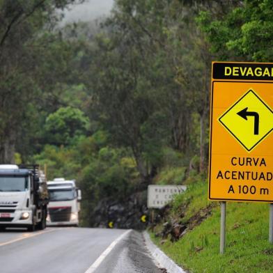  CAXIAS DO SUL, RS, BRASIL 06/10/2017Reunião da CIC na próxima segunda tratará sobre as condições do trecho da BR-116 entre Caxias do Sul e São Marcos. Foto do KM 134. (Felipe Nyland/Agência RBS)