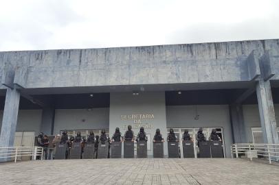 brigada militar cpers secretaria educação greve