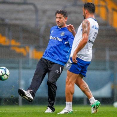 RS - FUTEBOL/TREINO GREMIO  - ESPORTES - Jogadores do Gremio realizam treino durante a tarde desta terca-feira na Arena, na preparacao para o Campeonato Brasileiro 2017. FOTO: LUCAS UEBEL/GREMIO FBPA