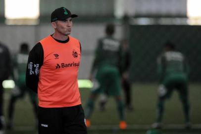  CAXIAS DO SUL, RS, BRASIL 11/10/2017Juventude treina antes de enfrentar o Londrina pela série B do campeonato brasileiro de futebol. Na foto o Tecnico Gilmar Dal Pozzo. (Felipe Nyland/Agência RBS)