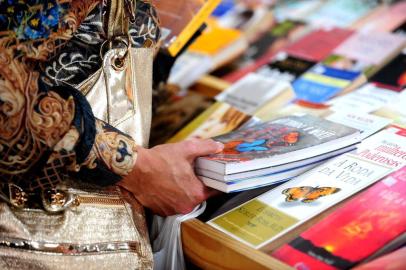  CAXIAS DO SUL, RS, BRASIL (02/10/2017). 33ª Feira do Livro de Caxias do Sul. Temática Pioneiro. (Roni Rigon/Pioneiro).