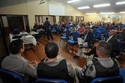  CAXIAS DO SUL, RS, BRASIL 10/10/2017Participação dos moradores do Colina Sorriso nas reuniões do policiamento comunitário é exemplo em Caxias do Sul. (Felipe Nyland/Agência RBS)