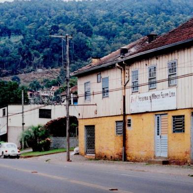  CAXIAS DO SUL, RS, BRASIL (16/10/2017) Antônio Rossato Felippi (13/06/1915-08/06/1993) exibe uma trajetória profissional de superação, sendo tecelão, sindicalista ( 02/06/1942-10/09/1944)  e empresário do ramo moveleiro.     (Roni Rigon/Pioneiro).