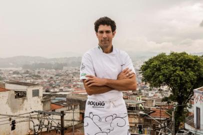 Proprietário do Restaurante Mocotó, Oliveira é um dos 100 brasileiros mais influentes da gastronomia, possui diversos prêmios como chef do ano e personalidade gastronômica do ano, além de ocupar a 28ª posição na lista do 50th Best Latin América da revista inglesa The Restaurant Magazine, com o restaurante Mocotó.