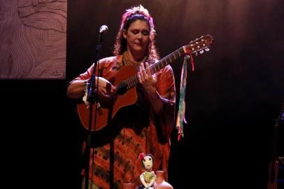 Kátya Teixeira fará show em Caxias do Sul, para lançamento do CD As Flores do Meu Terreiro