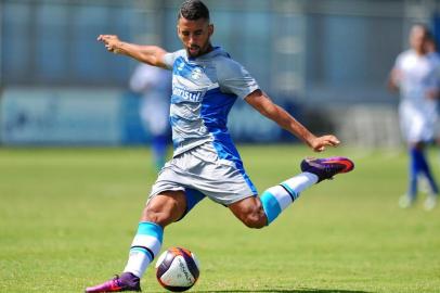  PORTO ALEGRE, RS, BRASIL, 28/01/2017: Jogo treino entre Grêmio x Aimoré. Na foto, Michel. (FOTO: CAMILA DOMINGUES/ESPECIAL)