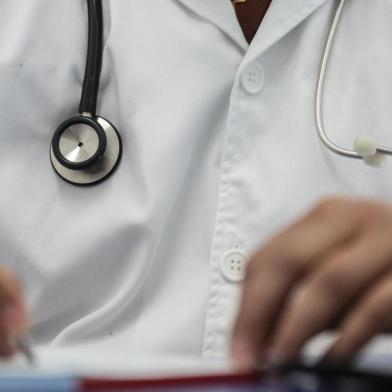  ANDRÉ DA ROCHA, RS, BRASIL, 02-08-2016 : Programa Mais Médicos completa 3 anos. Na foto: Alcides Ramirez Garcia, médico cubano. (Foto: ANDRÉ ÁVILA/Agência RBS)Indexador: Andre Avila