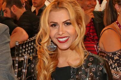 PORTO ALEGRE, RS, BRASIL, 24/10/2017 - Shows e premiações na Festa Nacional da Música -Joelma ( Foto:André Feltes / Especial )