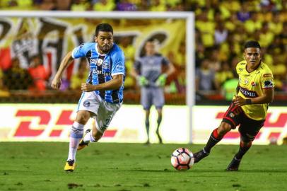 Gremio x Barcelona

RS - FUTEBOL/CONMEBOL LIBERTADORES BRIDGESTONE 2017 /GREMIO X BARCELONA - ESPORTES - Lance da partida entre Gremio e Barcelona disputada na noite desta quarta-feira, no Estadio Monumental Isidro Romero, em Guayaquil valida pelas semifinal da Conmebol Libertadores Bridgestone 2017. FOTO: LUCAS UEBEL/GREMIO FBPA

Editoria: SPO
Indexador: Lucas Uebel
Secao: futebol
Fonte: Gremio.net
Fotógrafo: Gremio x Barcelona