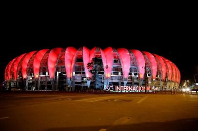 PORTO ALEGRE, RS, BRASIL, 17/08/17 - Estádio Beira-Rio iluminado.(Foto: André Feltes / Especial)