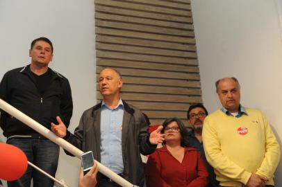  CAXIAS DO SUL, RS, BRASIL, 02/10/2016 - Eleições 2016, Candidato à prefeito derotado do PT, Pepe Vargas. (JONAS RAMOS/AGÊNCIA RBS)