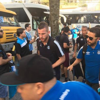 Grêmio chega a Florianópolis para enfrentar o Avaí pelo Campeonato Brasileiro