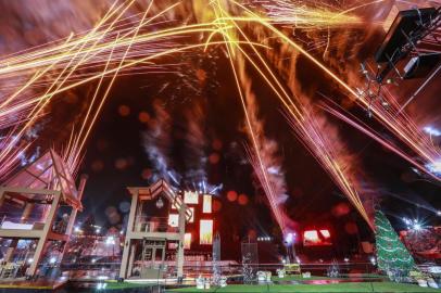 28_10_2017_32Natal Luz de Gramado - Espetaculo Reencontros de Natal. Foto Cleiton Thiele/SerraPress