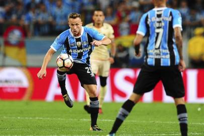  

PORTO ALEGRE, RS, BRASIL, 01.11.2017. Grêmio enfrenta o Barcelona-EQU pela semifinal da Libertadores da América na Arena.

Foto: Félix Zucco/Agência RBS