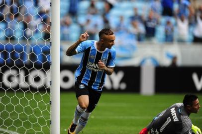  

PORTO ALEGRE, RS, BRASIL, 05-11-2017. Grêmio enfrenta o Flamengo na Arena pelo Brasileirão. (ANDRÉ ÁVILA/AGÊNCIA RBS)