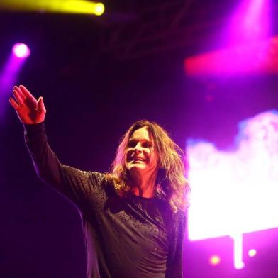  

PORTO ALEGRE, RS, BRASIL - 30-04-2015 - Festival Monsters Rock no Estádio do Zequinha. Na imagem de Ozzy Osbourne.(FOTO: CARLOS MACEDO/AGÊNCIA RBS)