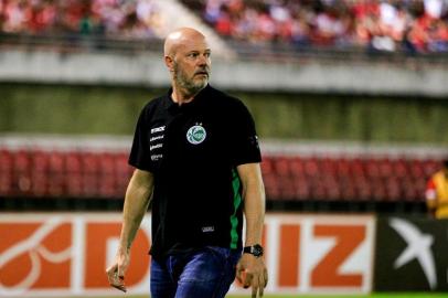 MACEIÓ, ALAGOAS, BRASIL, 07/11/2017. CRB x Juventude, jogo válido pela 34ª rodada da Série B do Campeonato Brasileiro e realizado no Estádio Rei Pelé. Na foto, técnico Antônio Carlos Zago. (Ailton Cruz/Especial)Editoria: ESPIndexador: Ailton Cruz Secao: COTESPPOTCULPOLECOEDUMASAURELCIEFotógrafo: RepÃ³rter fotogrÃ¡fico