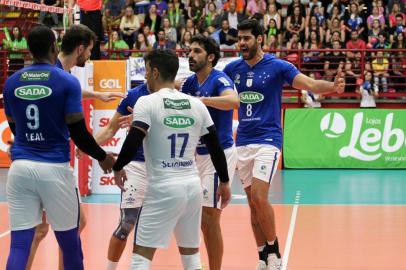  Lebes Canoas enfrentra o Sada Cruzeiro pela Superliga masculina